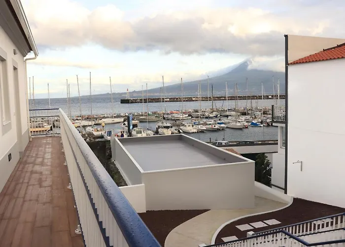 Apartamento Faial Marina 2