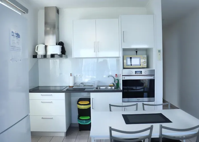 Apartamento Faial Marina 2